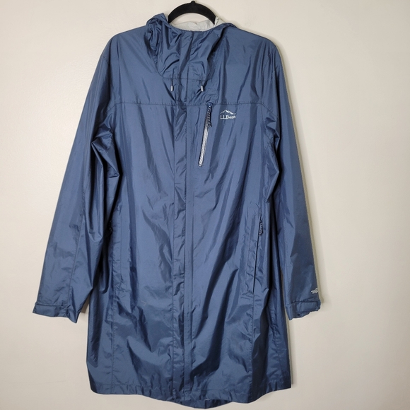 L.L. Bean Tek Blue Hooded Raincoat - Picture 1 of 11